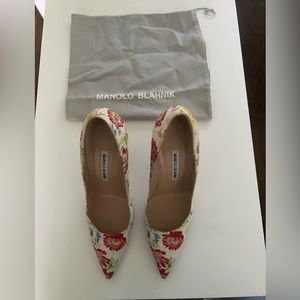 Manolo Blahnik Floral Pumps